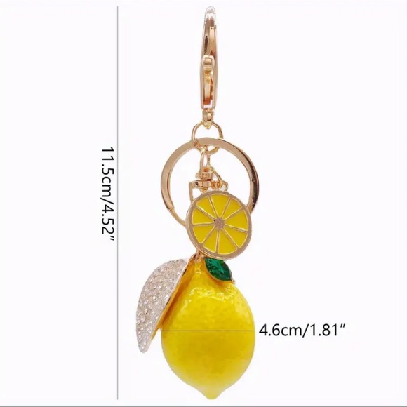 LEMON WITH CRYSTAL ACCENTS AND LEAVES BAG CHARM/KEY CHAIN NEW - Picture 3 of 3